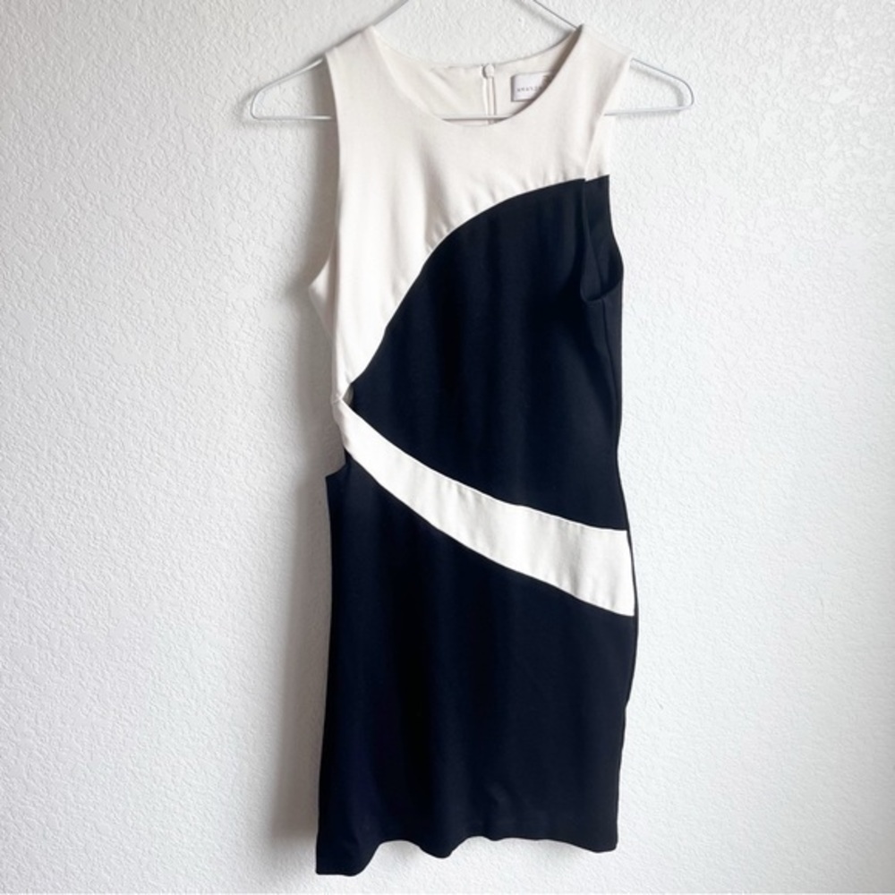 Amanda Uprichard dress, sheath black and cream size small